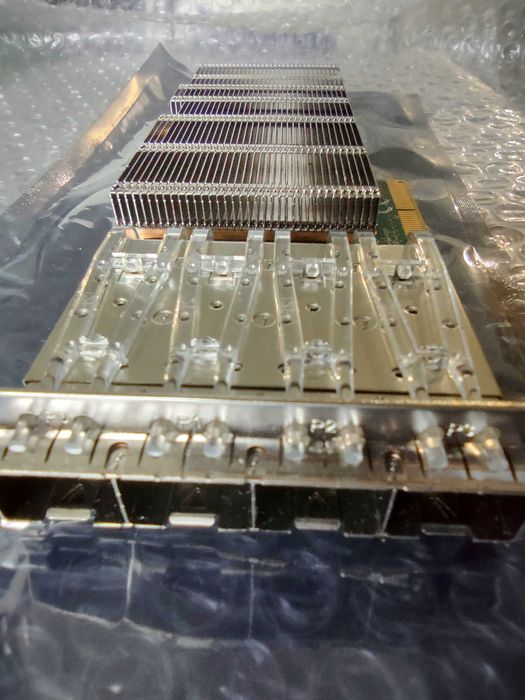 X520-DA4 LP Silicom PE310G4SPI9L 10Gb QP Мрежов Адаптер Intel 82599ES