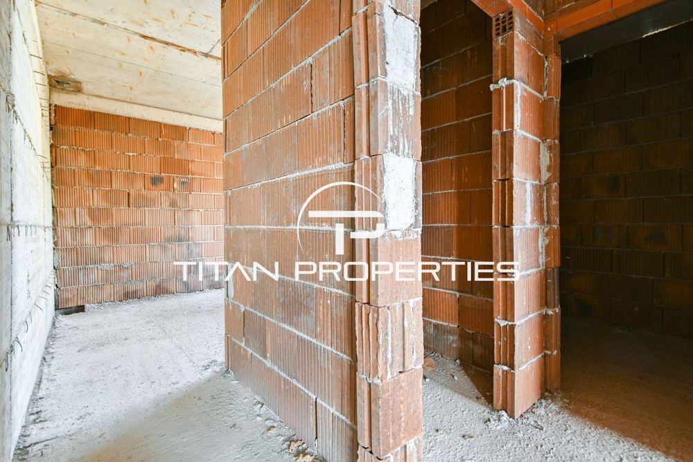 Продава се Тристаен апартамент в София, Левски В - 118 кв.м за 864 €/кв.м - Снимка #4