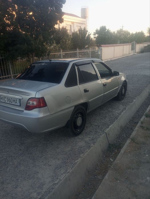 Srochni nexia 2 sotiladi