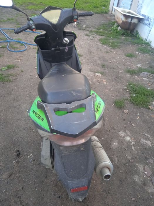 Продам Скутер    Цена 250тысяч