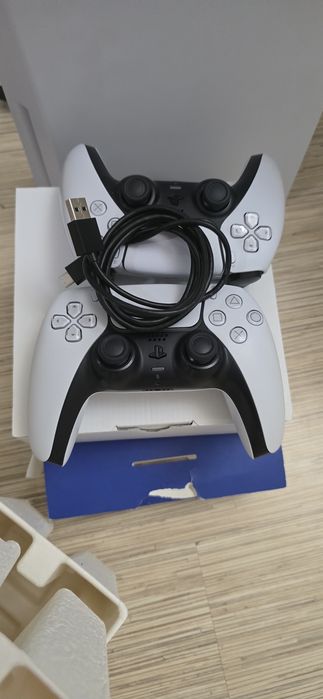 Sony плейстейшн продаётся