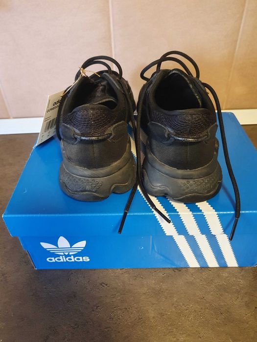 Adidas OZWEEGO дамски