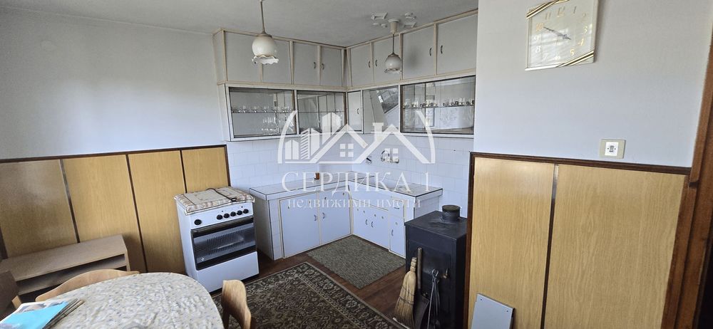 Продава се Къща в с. Алдомировци, Област София-област - 220 кв.м за 546 €/кв.м - Снимка #3
