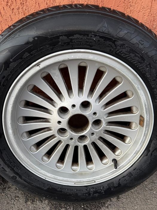 Продам р 16 с покрышкой