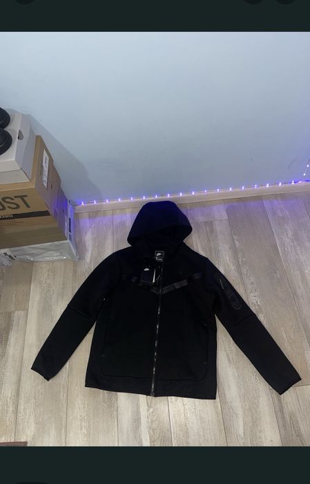 Nike tech fleece