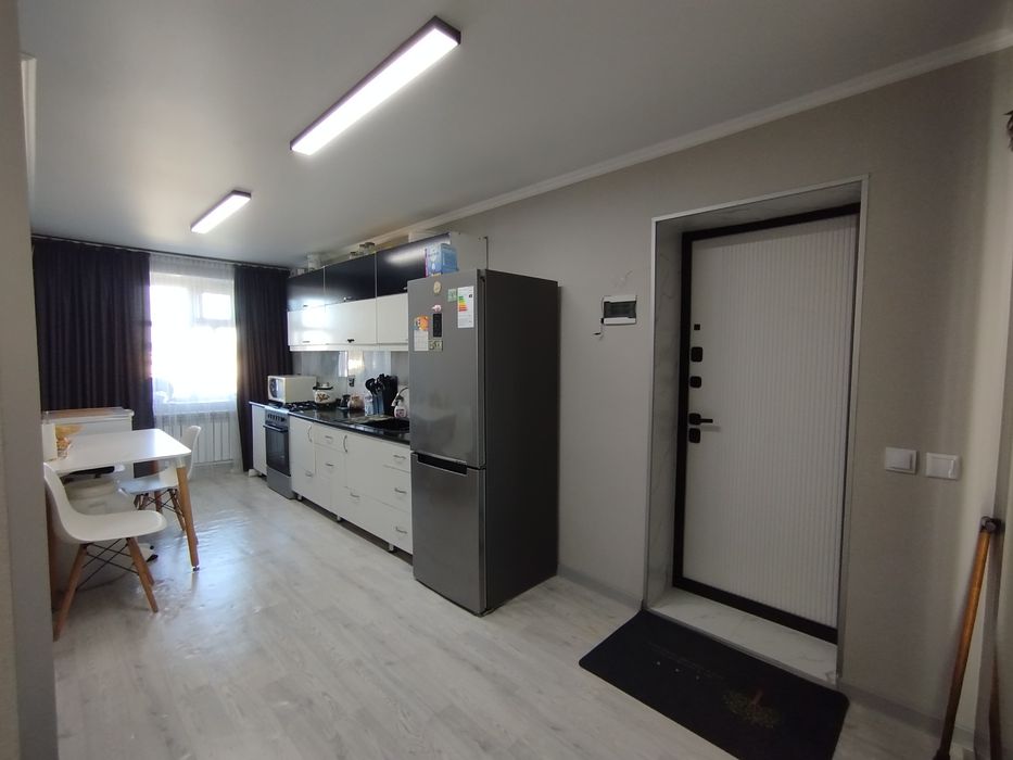 Продам 2х ком квартиру