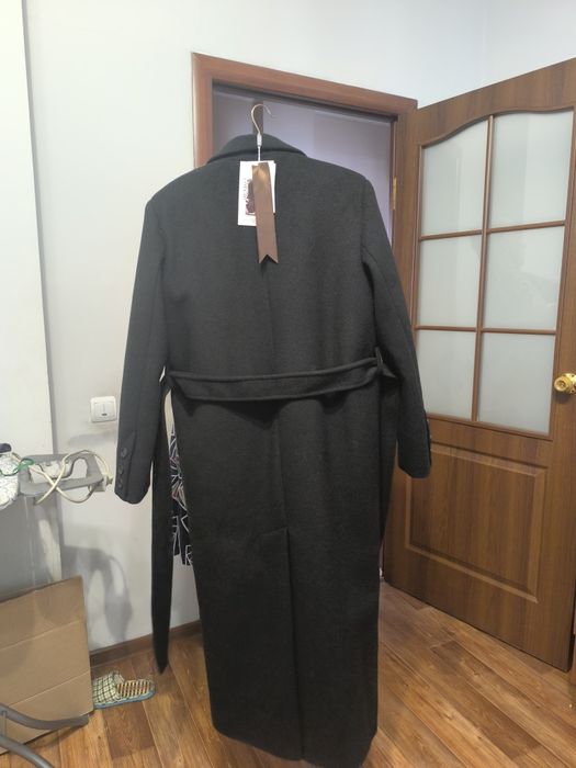 Пальто новое с биркой