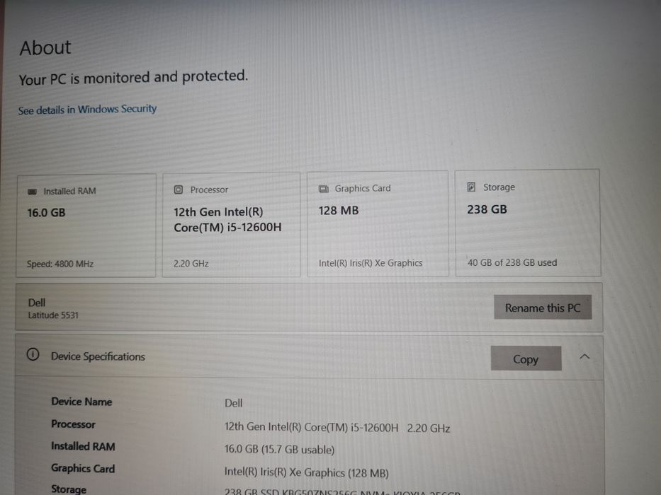 Laptop Dell Latitude 5531 i5 12600h 16gb ddr5 display full hd touchscreen