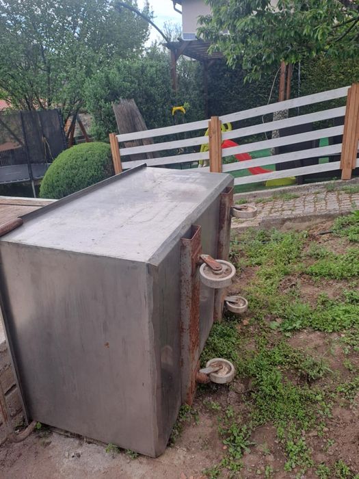 Съд от неръждаема стомана