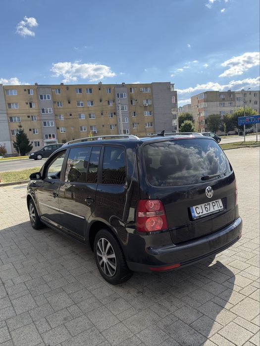 Wolkswagen Touran de vanzare pret bun
