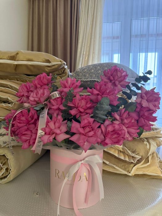 Продам цветы очень красивый большой