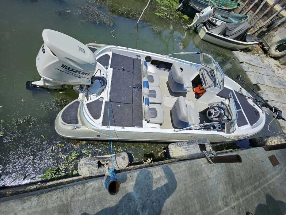 De vazare barca cu motor si peridoc - NITRO 175 SPORT