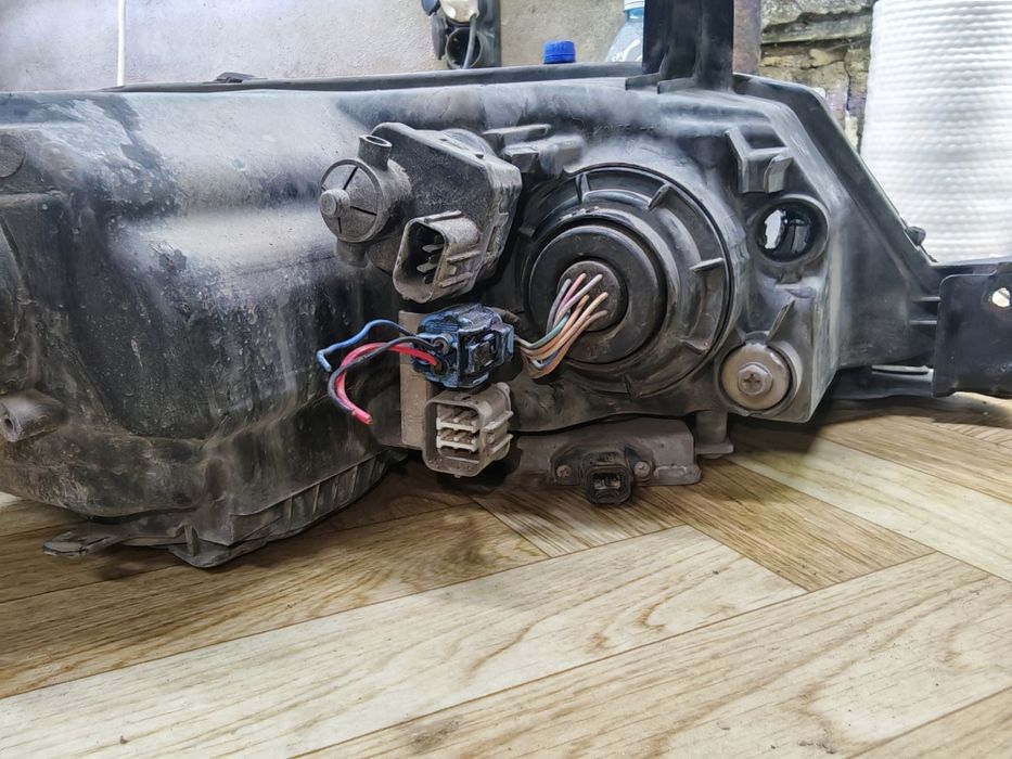 Фара правая Honda odyssey RB1-RB2