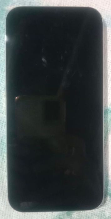 Apple 16 Pro Maks