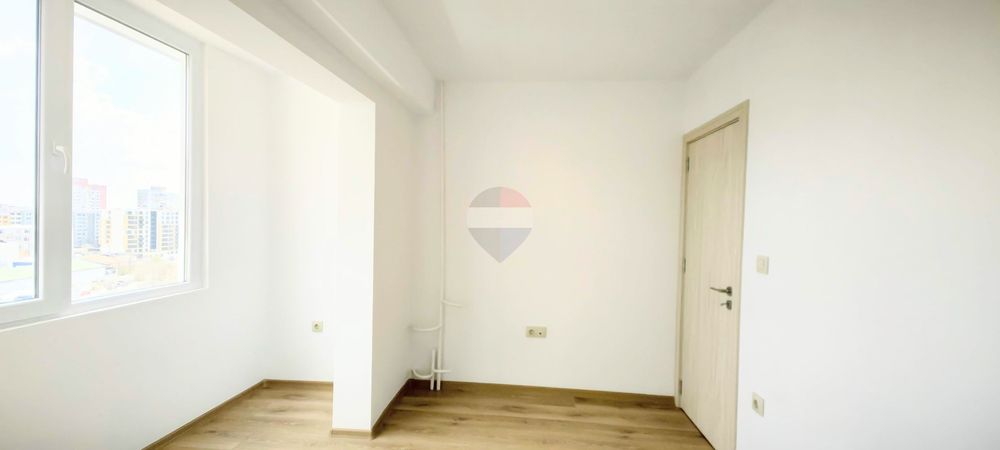 Продава се Двустаен апартамент в Варна, Младост 1 - 41 кв.м за 1430 €/кв.м - Снимка #9