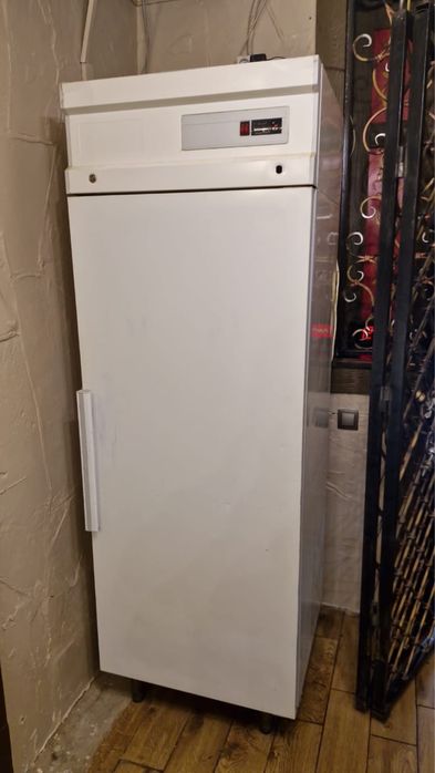 Холодильник Промышленый 500л