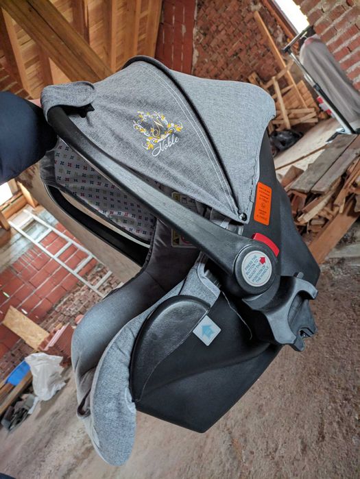 Бебешка количка Cangaroo noble 3в1 Сива.