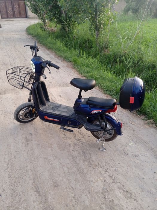 Skuter sotiladi tez va arzon narxda