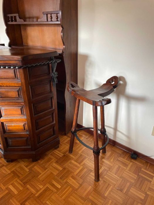 Комплект антични италиански мебели-масивно дърво и дърворезба