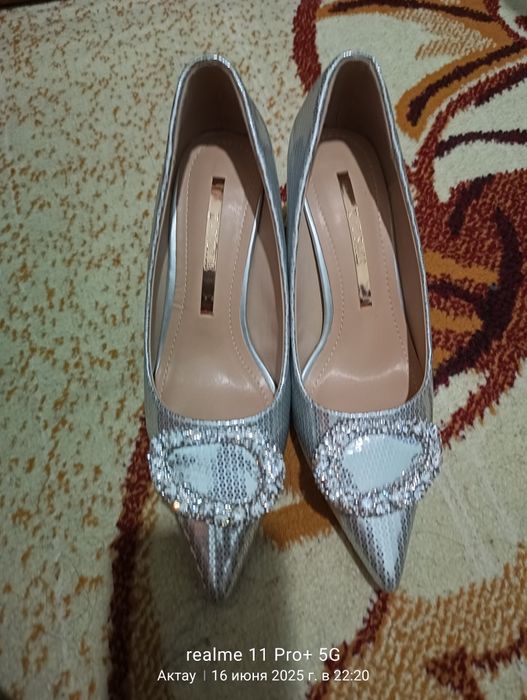 Продается туфли женский