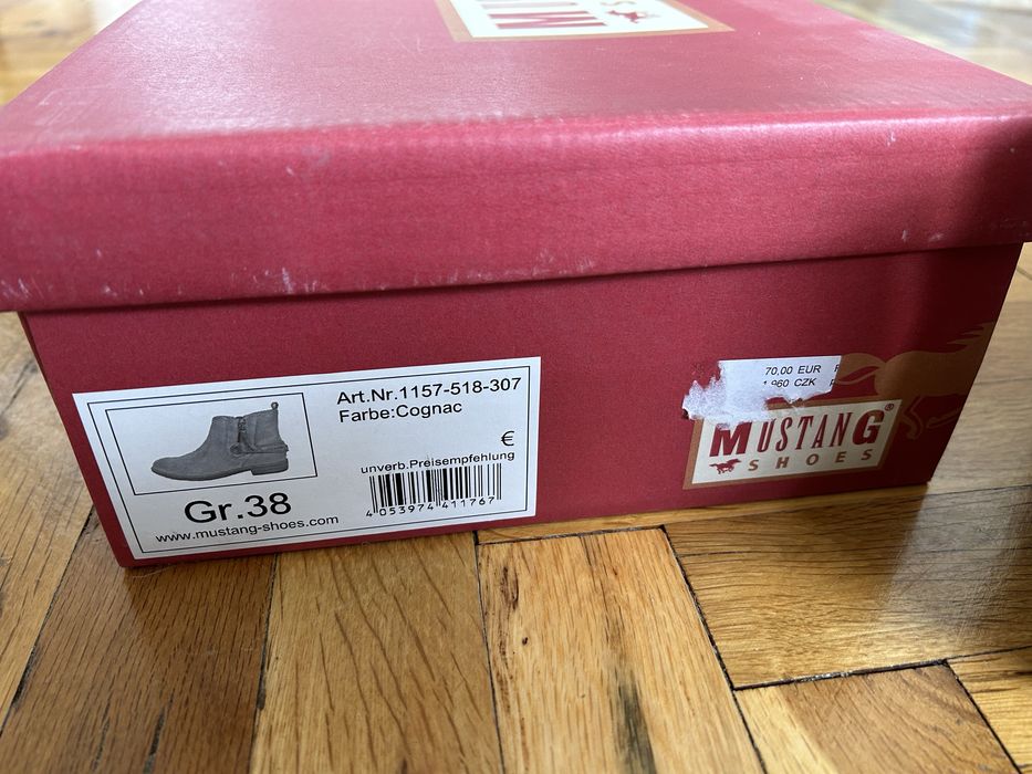 Дамски боти Mustang 38 номер