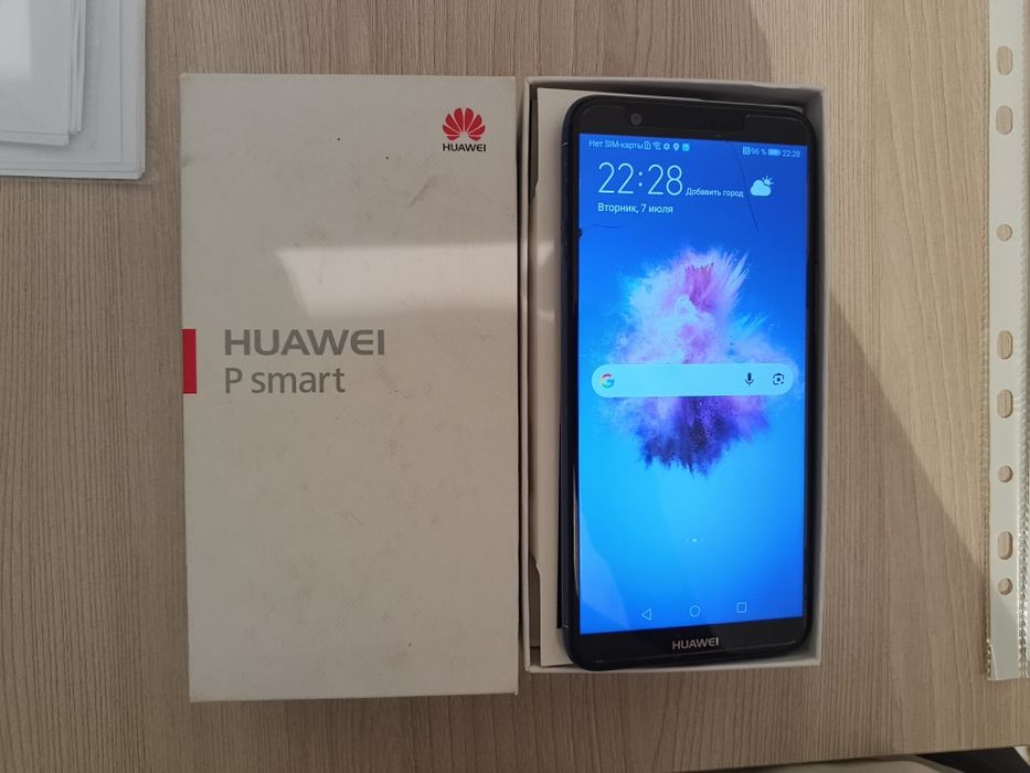 Продам телефон Huawei P smart
