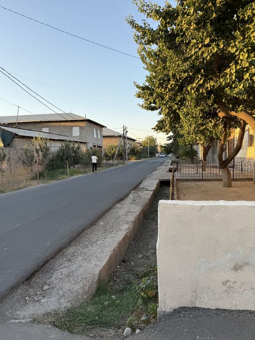 Ер сотилади 2,5 сотиқ