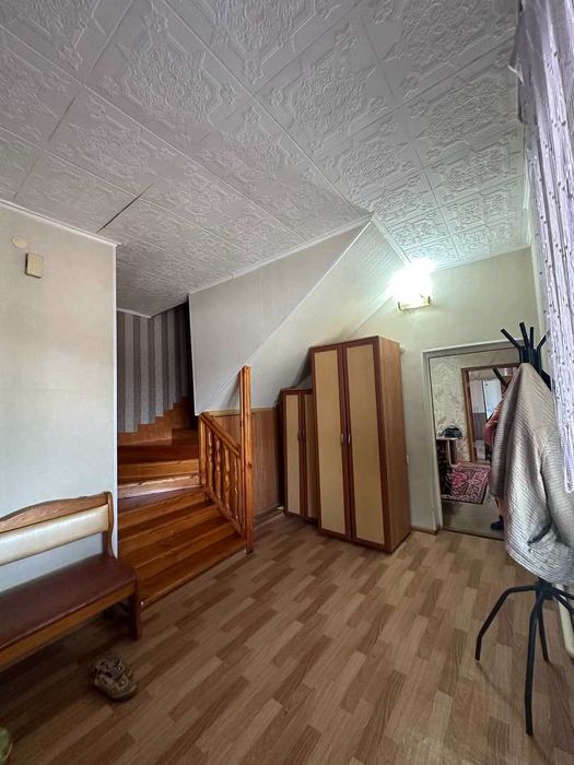 5 комнатный Коттедж. п. Солнечный.