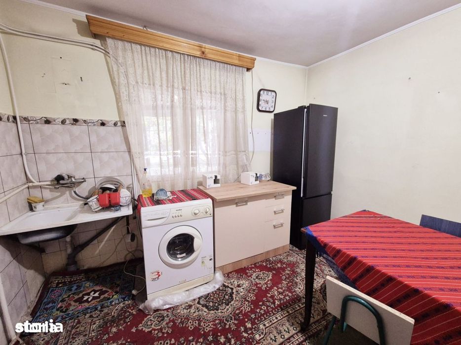 Casa cu teren foarte generos, la 5 minute de centrul orasului