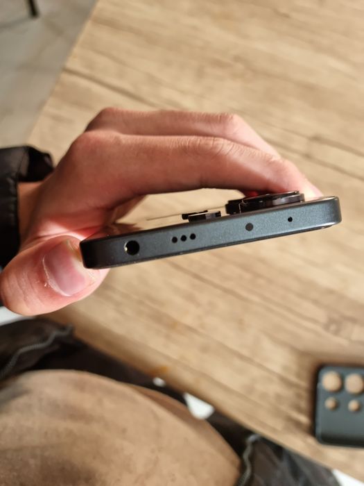 Redmi note 13 8+8 / 256