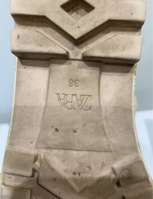 Продам кеды зара