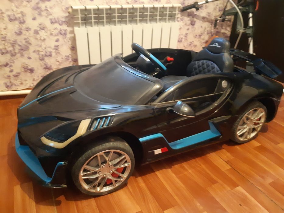 Детскии автомобил