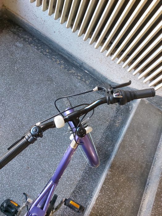 Bicicleta de fetițe în stare foarte bună.