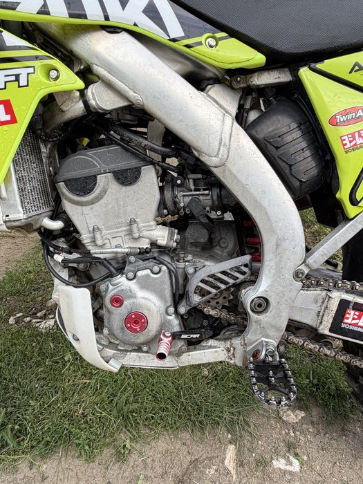 Кросов мотор Suzuki RMZ 250