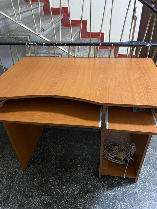 Birou pentru calculator