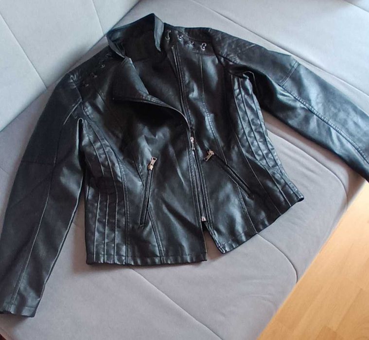 Дамско кожено яке