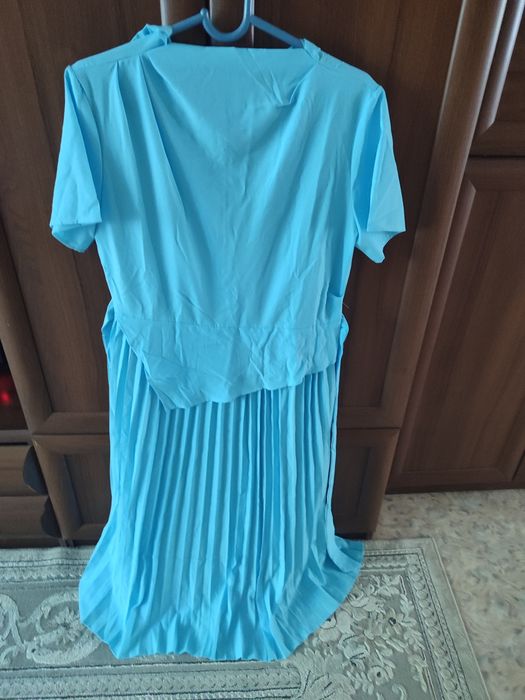 Женское нарядное платье