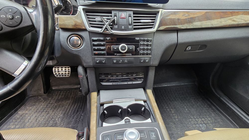 Mercedes E550 388 коня w212 ГАЗ
