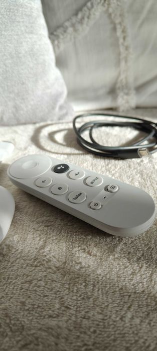 Google Chromecast с Google TV BOX