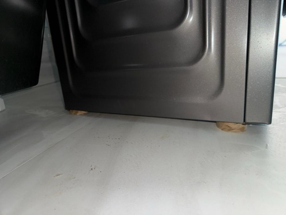 Masina de spălat/uscat rufe BEKO, noua, frontala, 9/6 KG