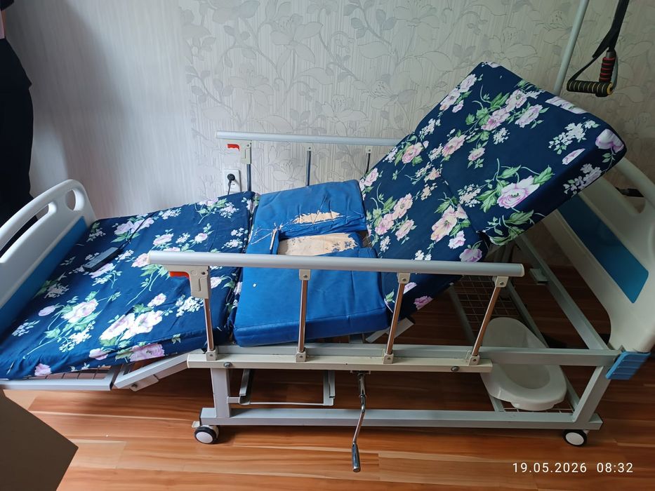 Медицинский кровать