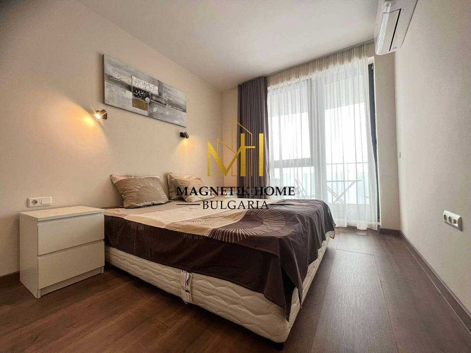 Дава се под наем Двустаен апартамент в Бургас, Център - 65 кв.м за 612 € - Снимка #2