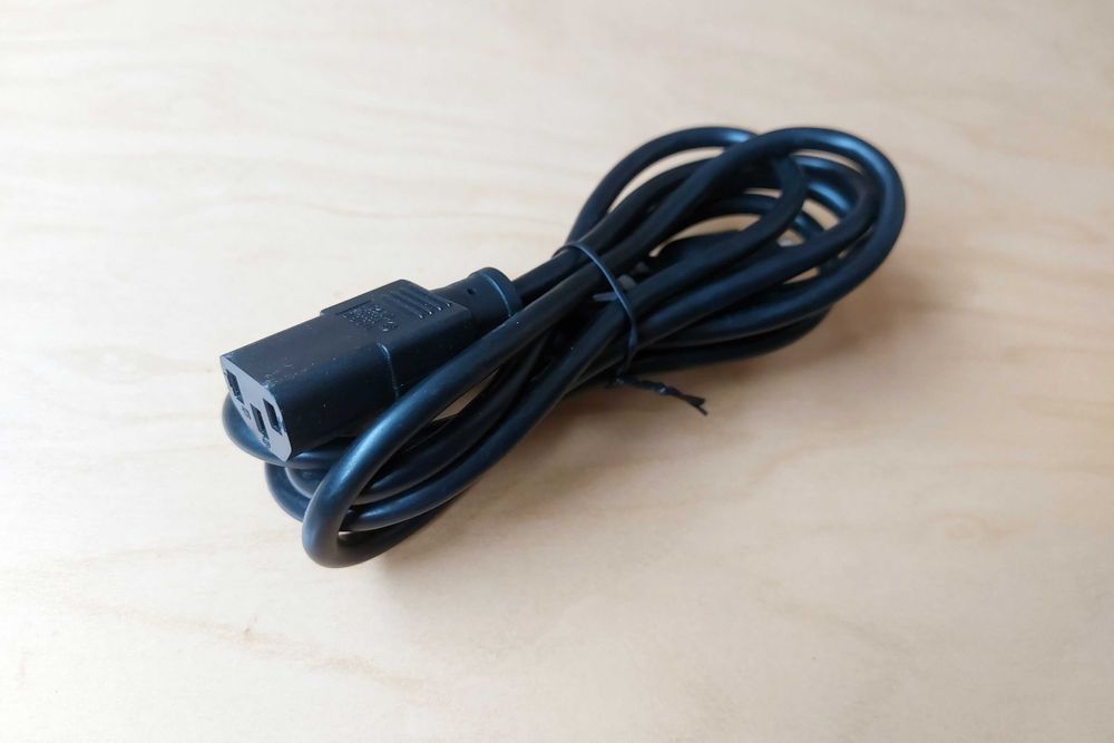 Продам кабели питания с вилками для США, ОАЭ, Великобритании