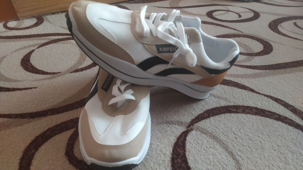 Кросовки мужские новые