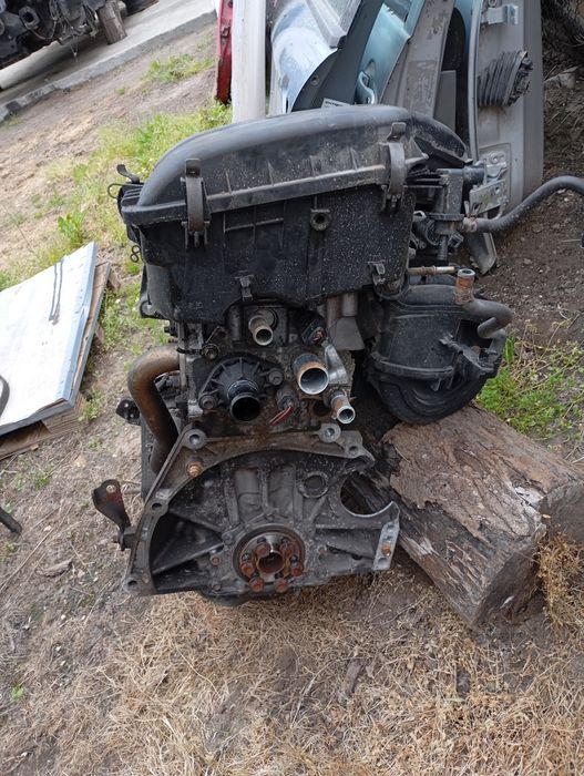 Двигател Toyota Aygo 1.0i 1KR