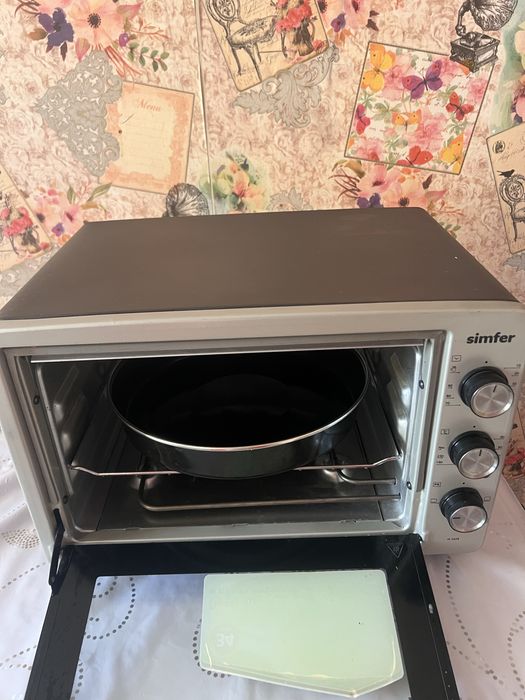 Настольная электропечь Simfer M3428 черный