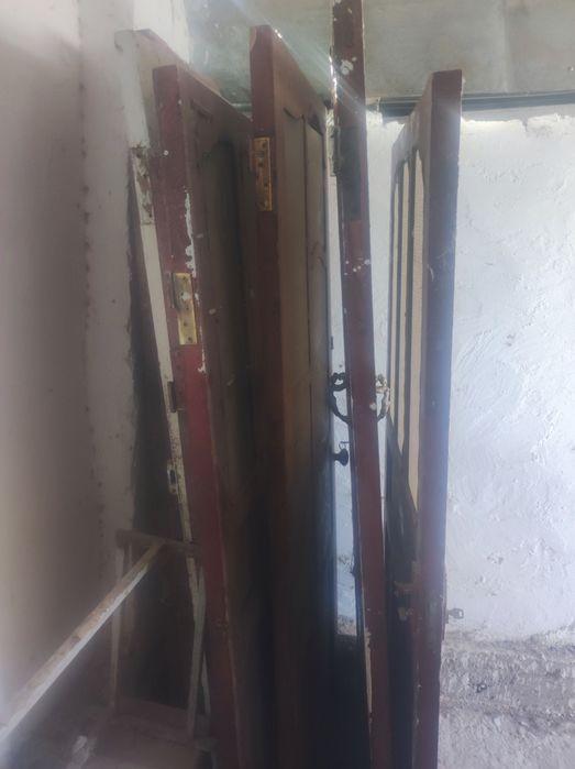 Есіктер бар сатылатын