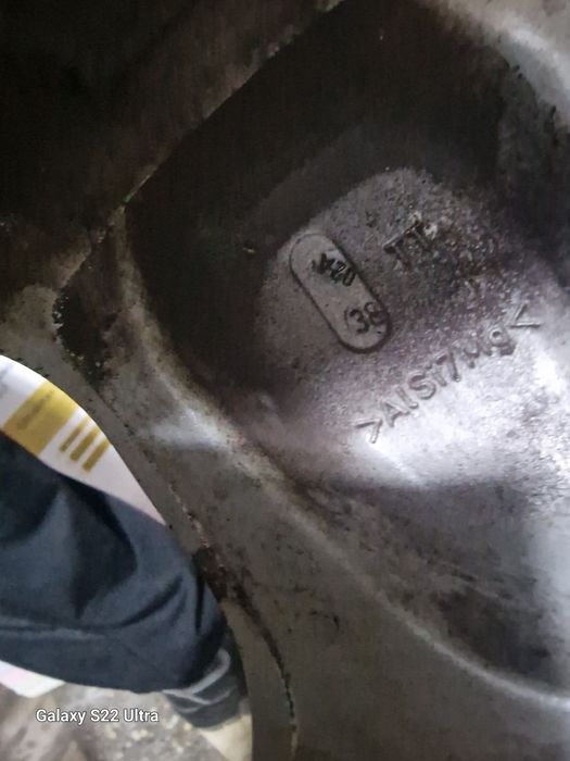 Lend rover 18 цола original  Замъка Ямбол