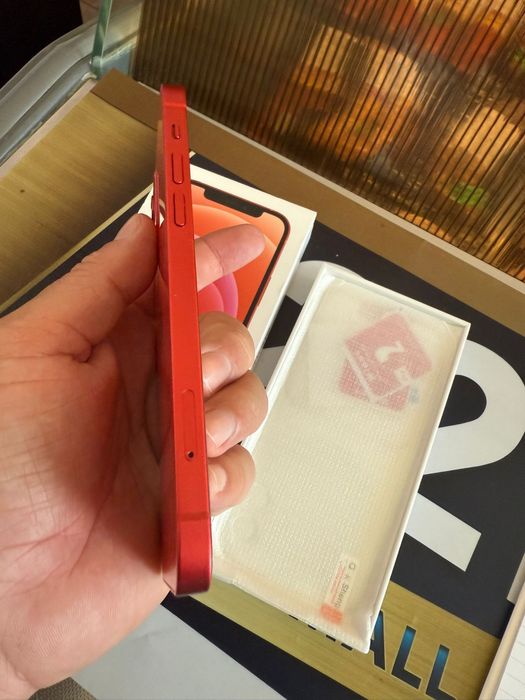 Iphone 12 rosu plus cutie