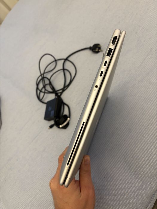 Vand laptop hp elitebook  645 14 inch g11